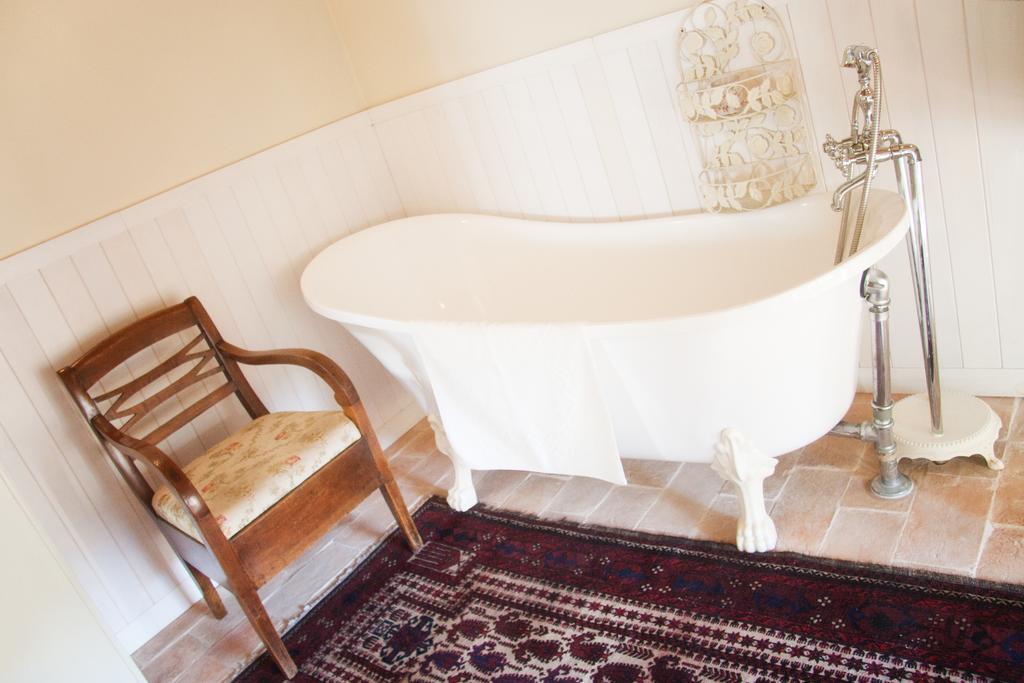 Il Poggio B&B San Damiano al Colle Ngoại thất bức ảnh